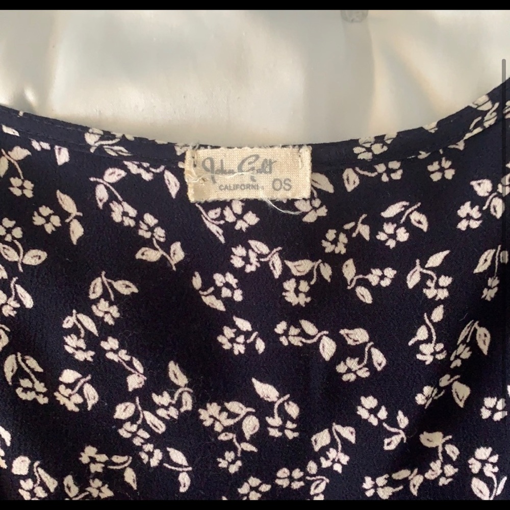Brandy Melville Tie Top - Picture 3 of 3